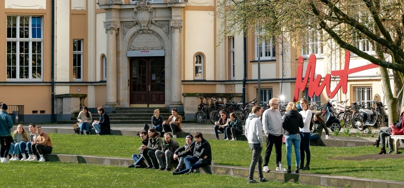 Admission campus